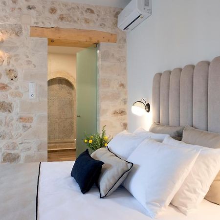 Casa Giorgio Exclusive Suites 罗希姆诺 外观 照片