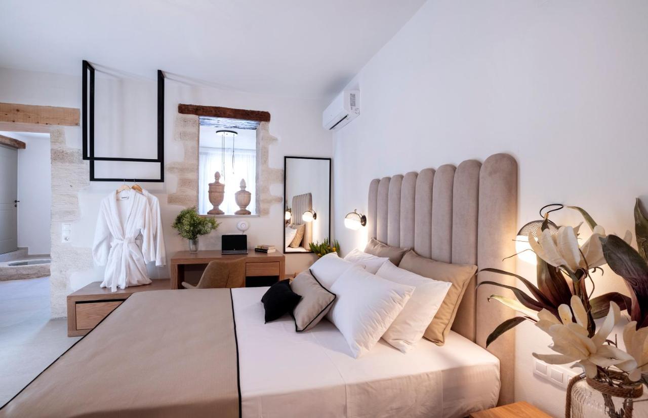 Casa Giorgio Exclusive Suites 罗希姆诺 外观 照片