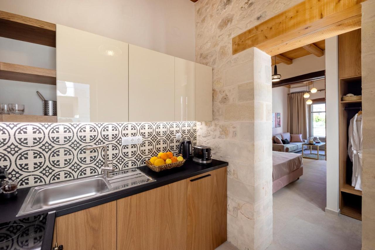Casa Giorgio Exclusive Suites 罗希姆诺 外观 照片