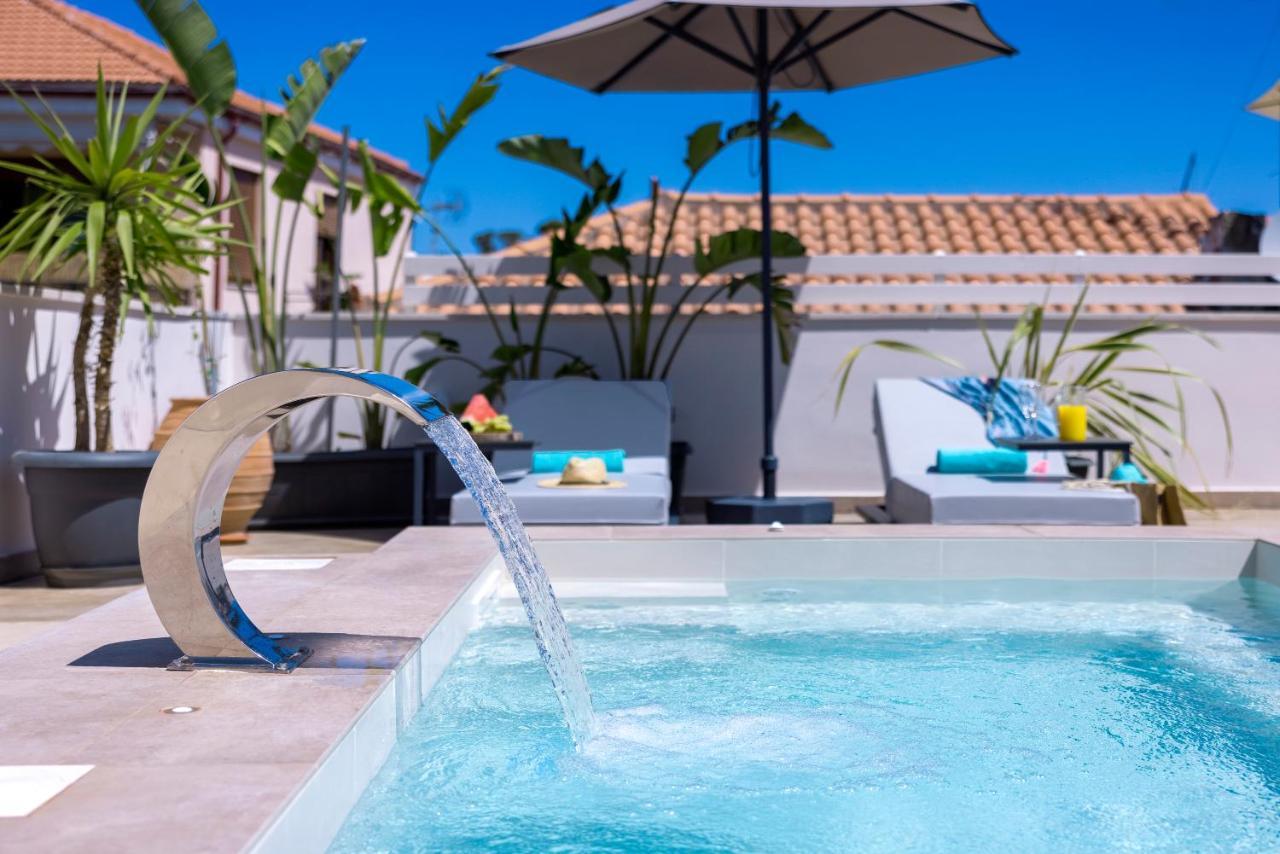 Casa Giorgio Exclusive Suites 罗希姆诺 外观 照片