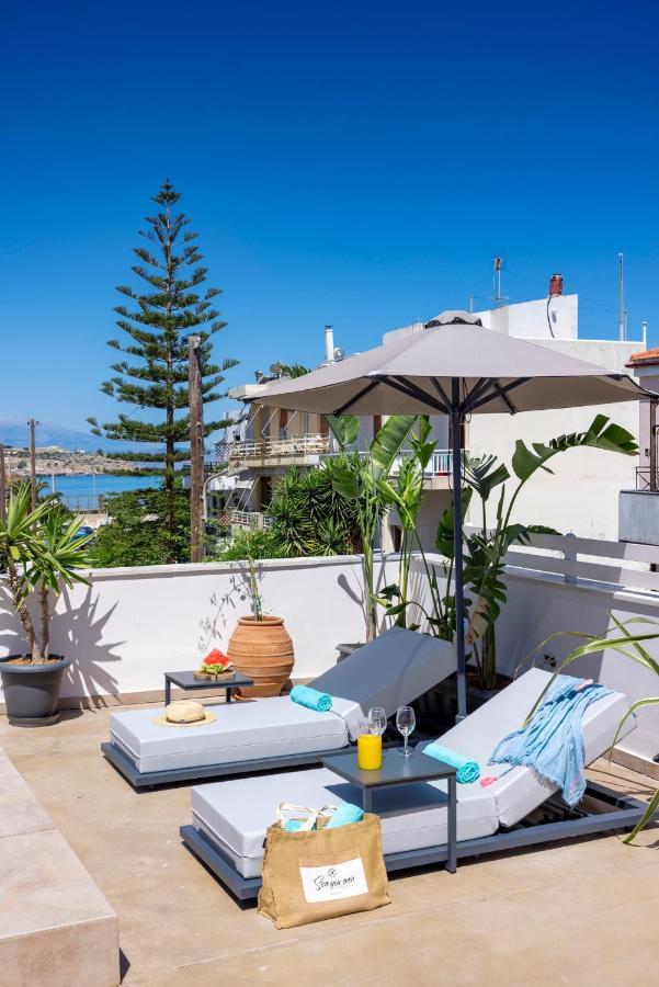 Casa Giorgio Exclusive Suites 罗希姆诺 外观 照片