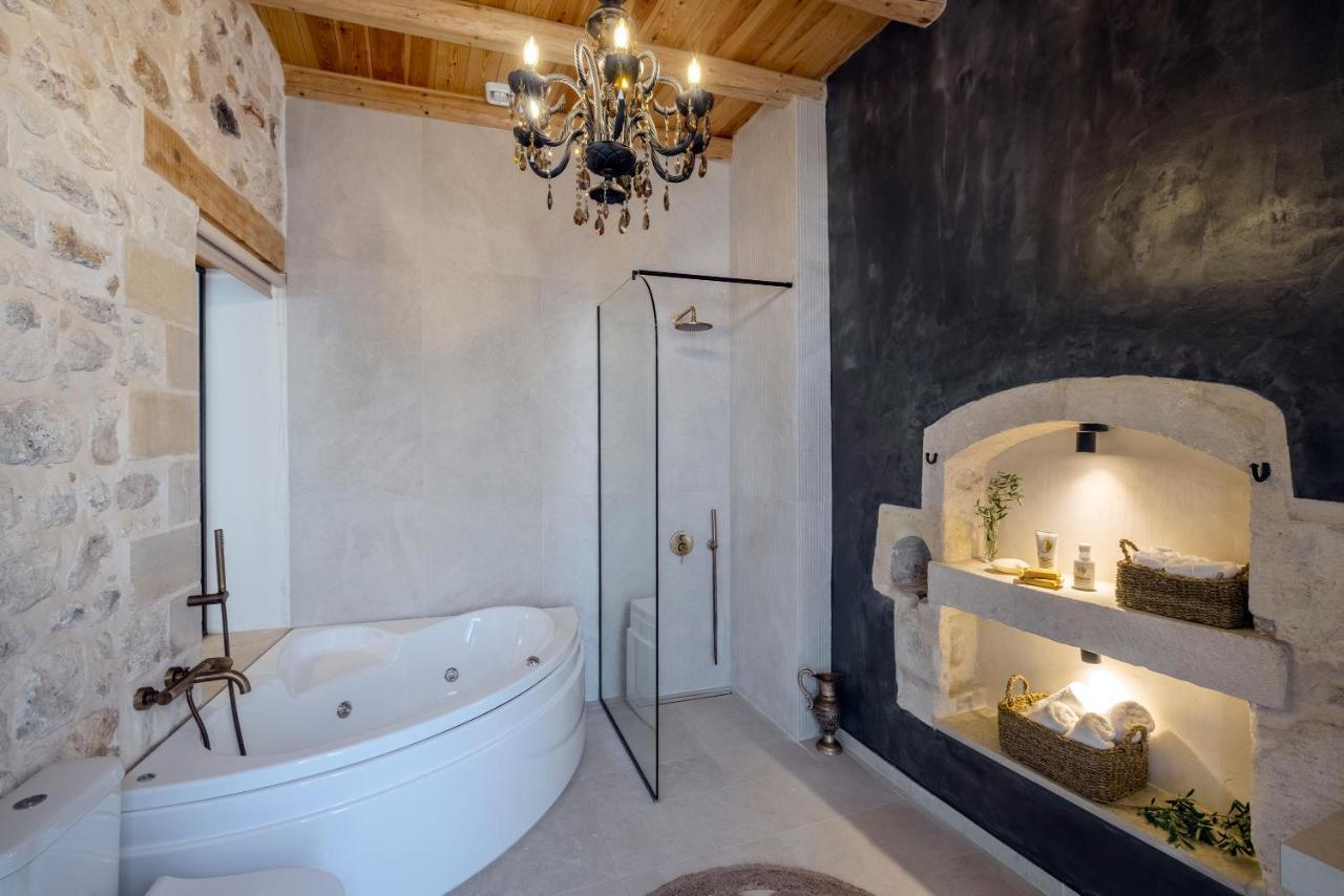 Casa Giorgio Exclusive Suites 罗希姆诺 外观 照片